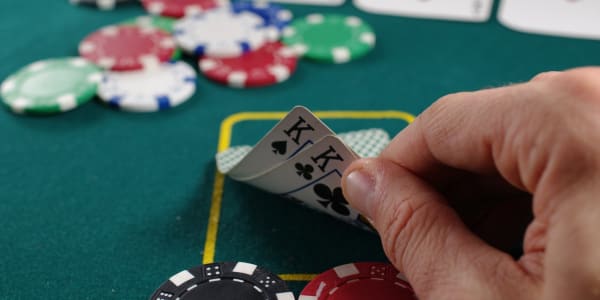 Покер ръководство за печелене на ръка